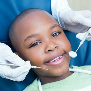 Boy visiting the dentist in Palm Harbor